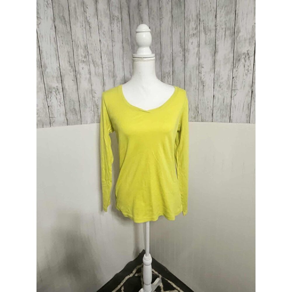 JCP Long Sleeve Scoop Neck Top Women’s Size Large – Neon Yellow